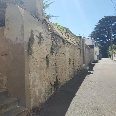 Holiday home - Maison Familiale 8p - & Port A Pied Pornic